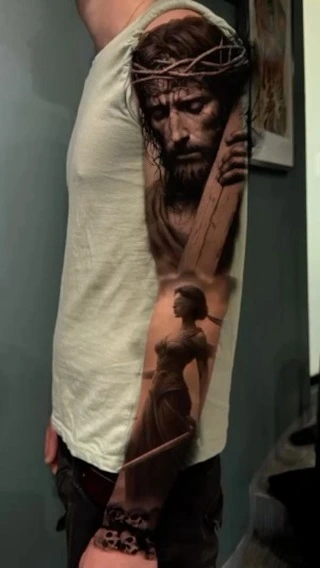 Jesus with crown of thorns and praying figure narrative