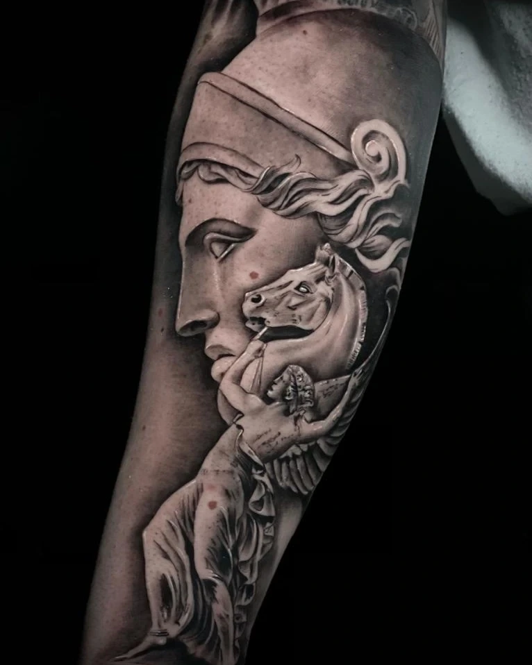 Athena/Pallas statue head with horse beside her